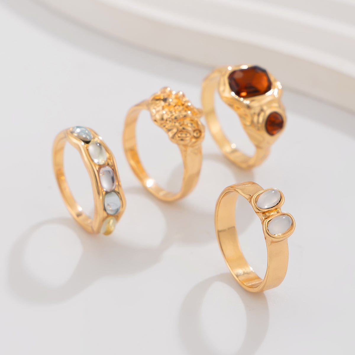 Baroque 4Pcs Crystal Rhinestone Inlaid Carved Pattern Ring Set - ArtGalleryZen