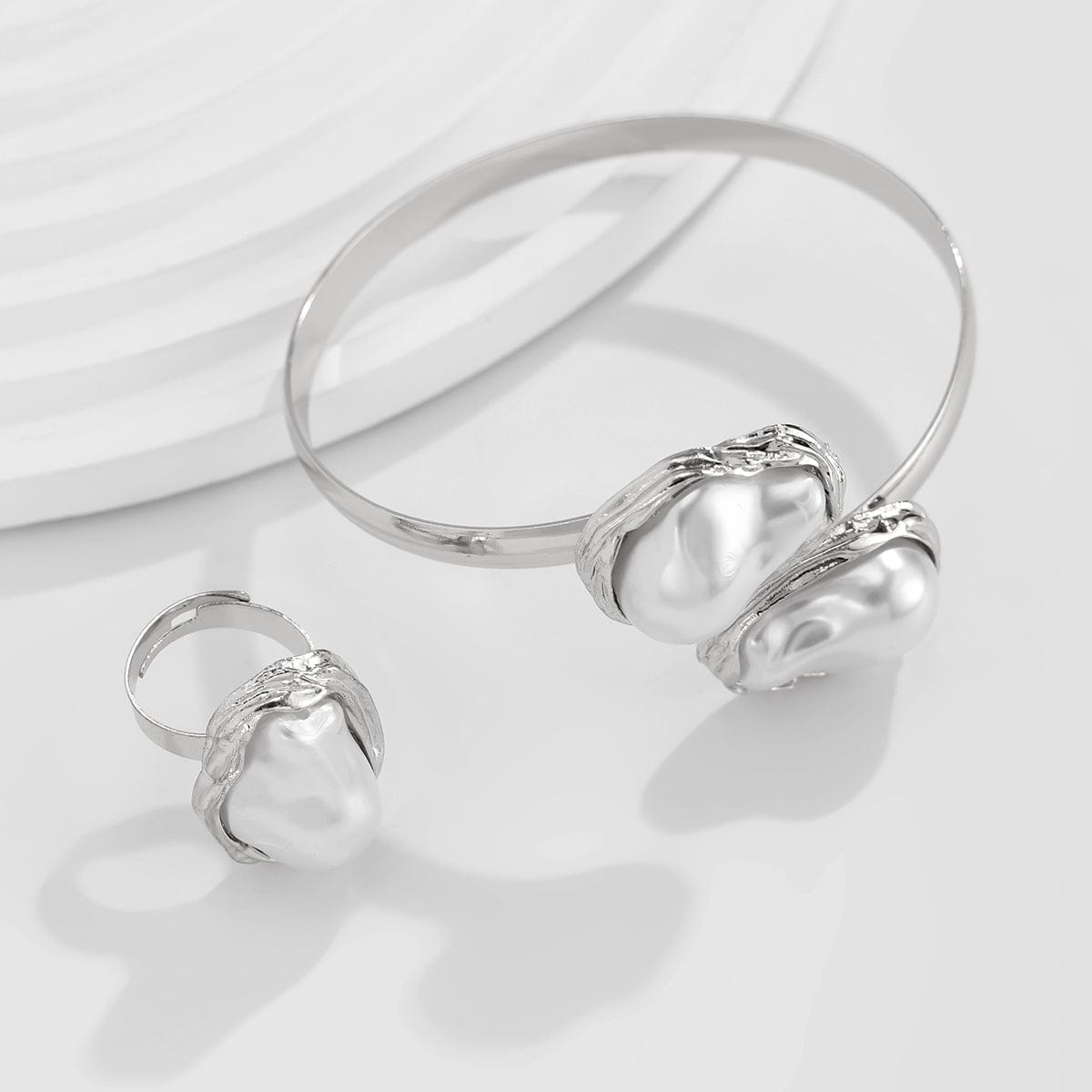 Baroque Irregular Pearl Inlaid Open Ring Bangle Bracelet Set - ArtGalleryZen