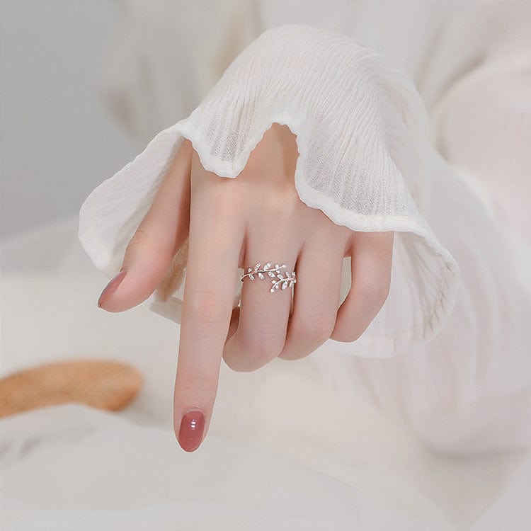 Chic CZ Inlaid Olive Branch Ring - ArtGalleryZen