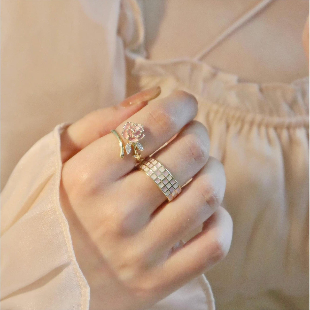 Chic Floral Butterfly Pearl Ring Set - ArtGalleryZen