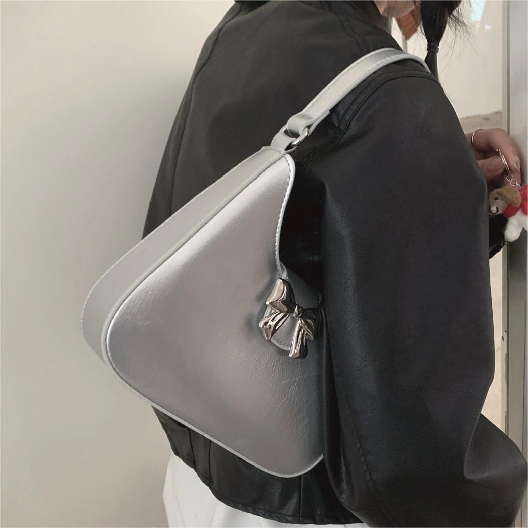 Chic Metallic Bowknot Leather Shoulder Crossbody Bag - ArtGalleryZen