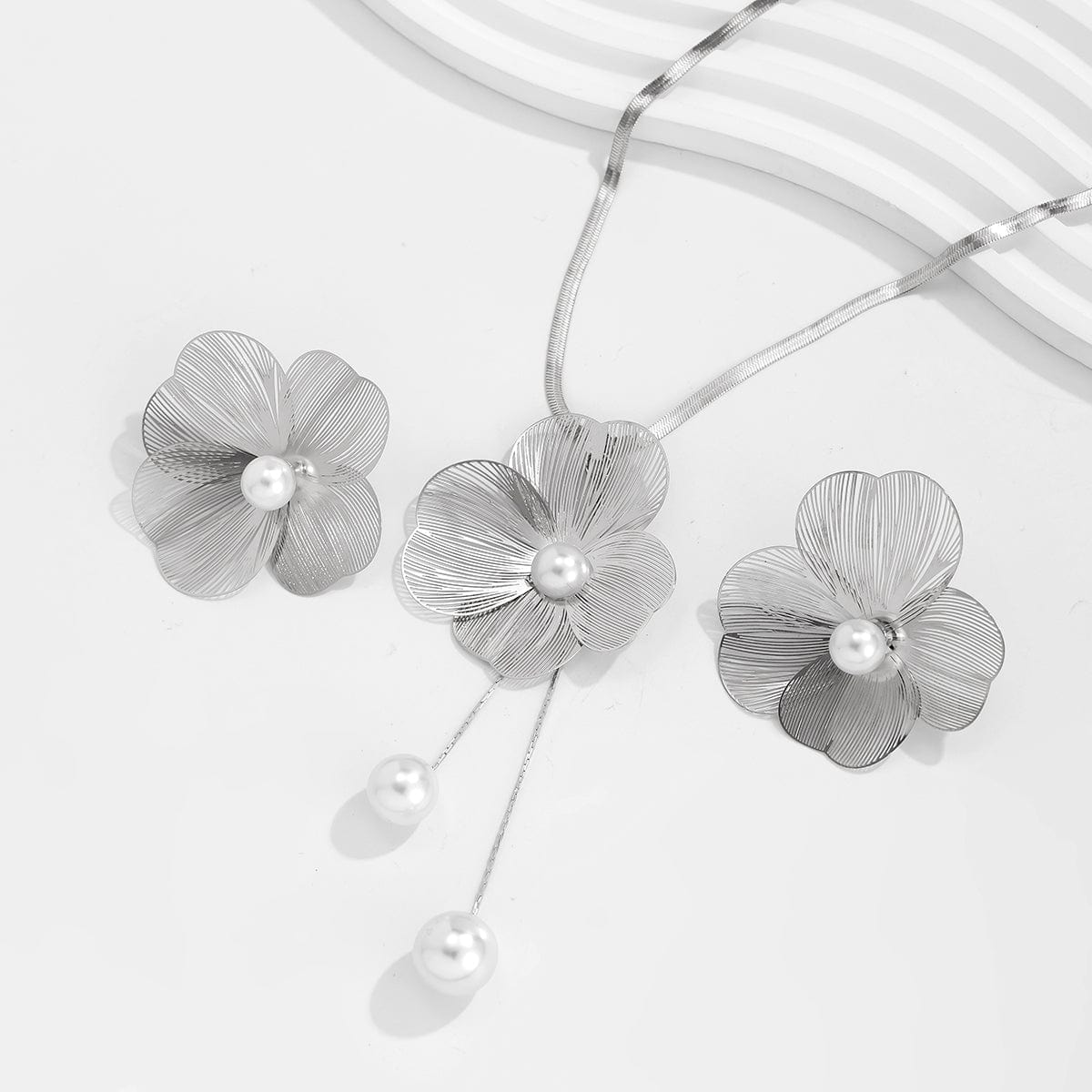 Chic Pearl Flower Pendant Herringbone Chain Necklace Earrings Set - ArtGalleryZen