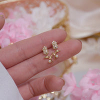 Thumbnail for Chic Pearl Inlaid Crystal Tulip Earrings - ArtGalleryZen