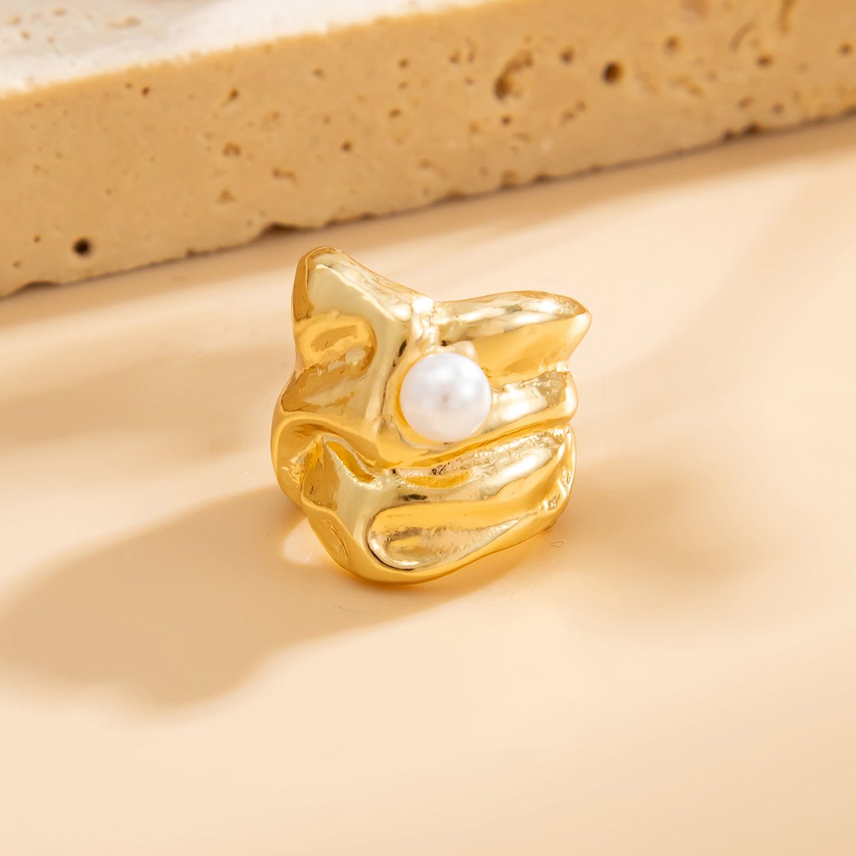 Chic Pearl Inlaid Pleated Ear Wrap Earring - ArtGalleryZen