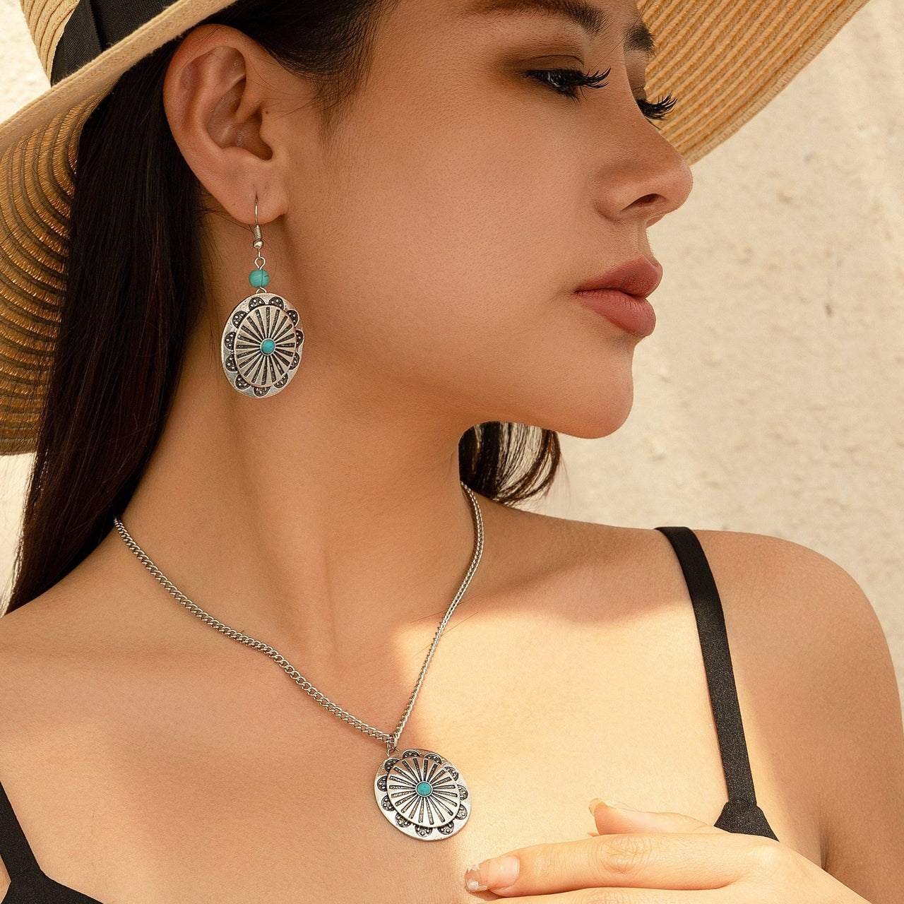Chic Turquoise Inlaid Carved Sunflower Pendant Necklace Earrings Set - ArtGalleryZen