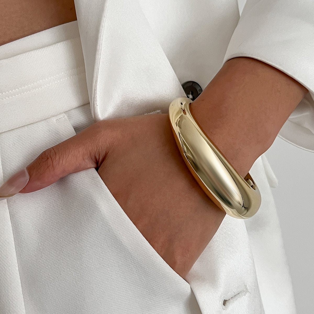 Classic Gold Silver Plated Open Bangle Bracelet - ArtGalleryZen