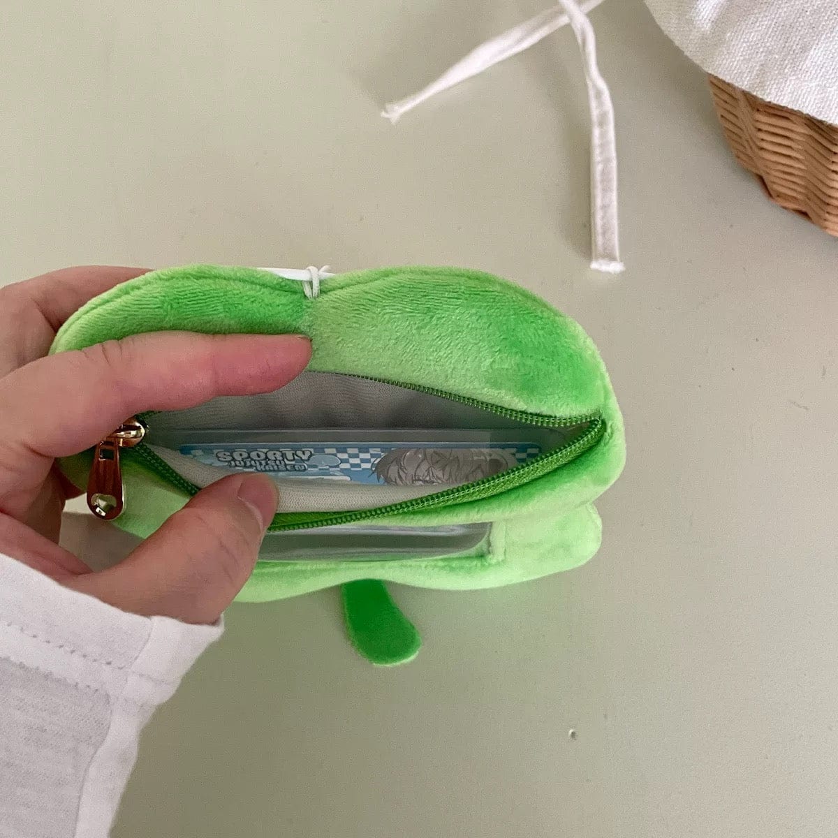 Cute Clover Narutomaki Plush Coin Purse Transparent Keychain Bag - ArtGalleryZen
