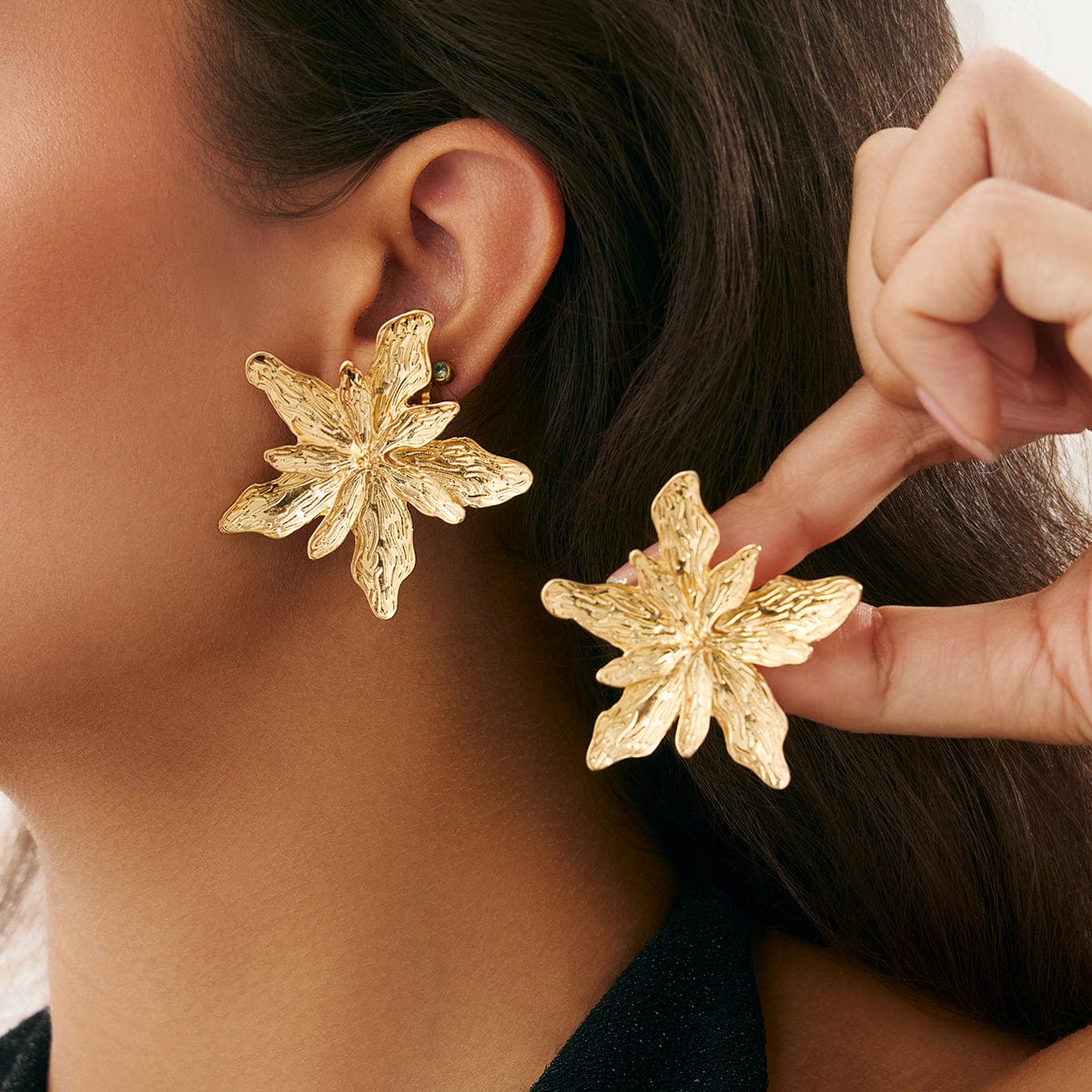 Elegant Gold Silver Tone Textured Flower Earrings - ArtGalleryZen