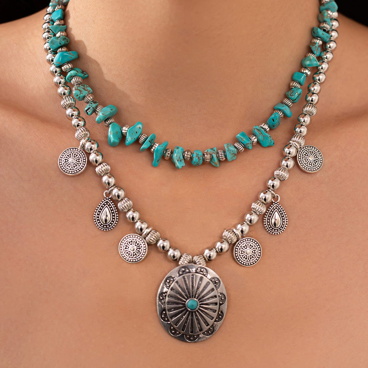 Ethnic Style 2pcs Pattern Round Disk Charm Turquoise Beaded Chain Necklace Set - ArtGalleryZen