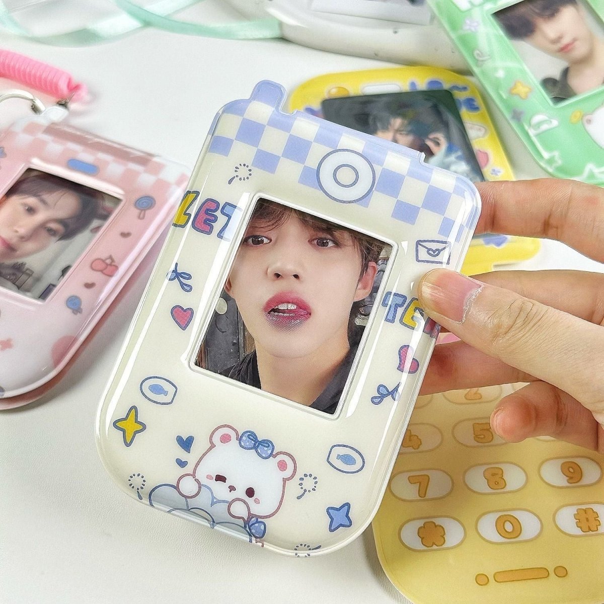 Foldable Phone Shaped Photocard Holder Keychain - PVC Card Case - ArtGalleryZen