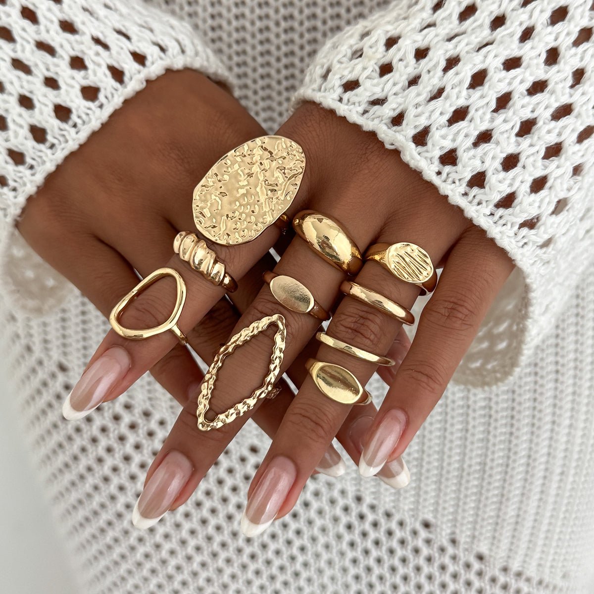 Geometric 10pcs Textured Oval Disk Glossy Hollow Ring Set - ArtGalleryZen
