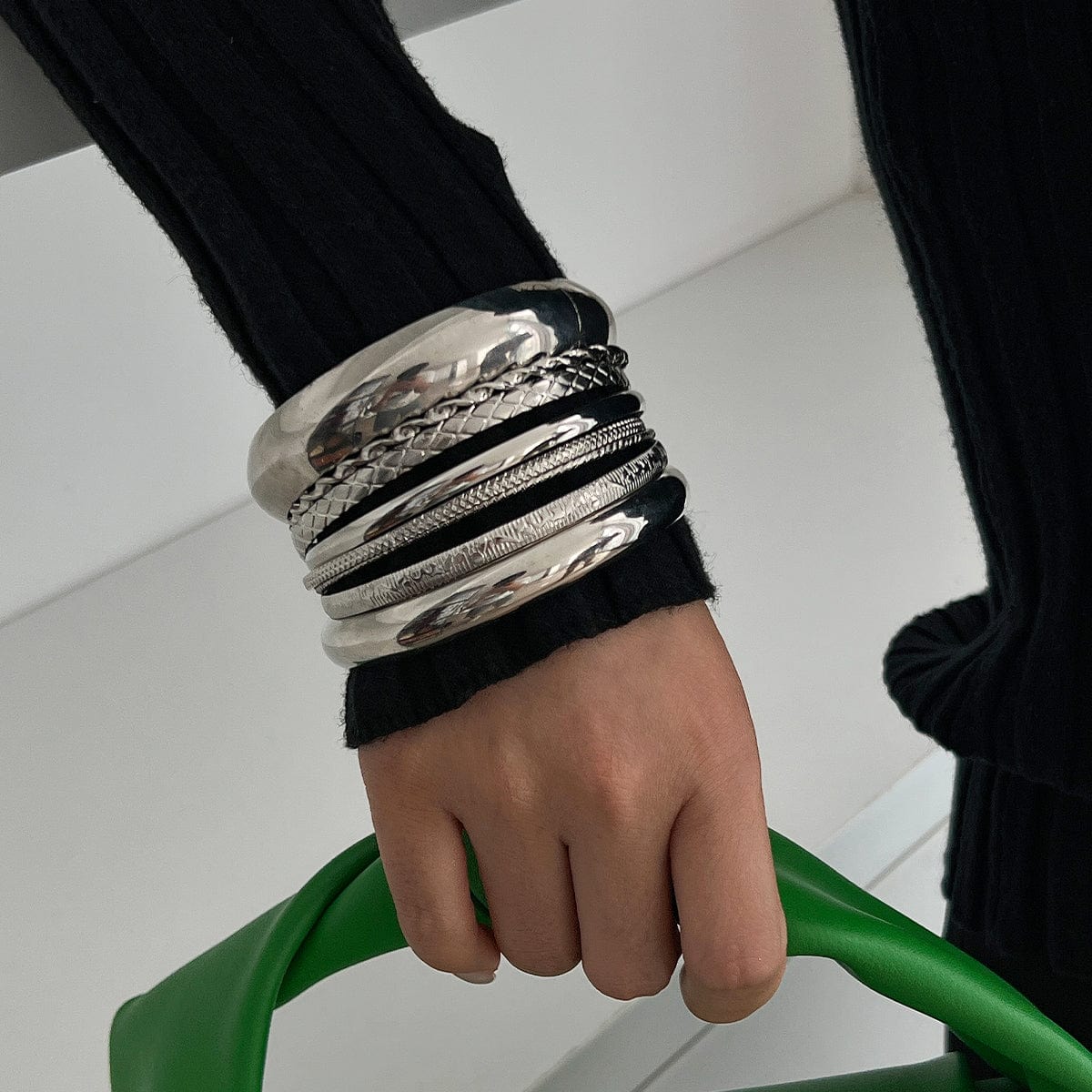 Geometric 8 Pieces Gold Silver Tone Bangle Bracelet Set - ArtGalleryZen