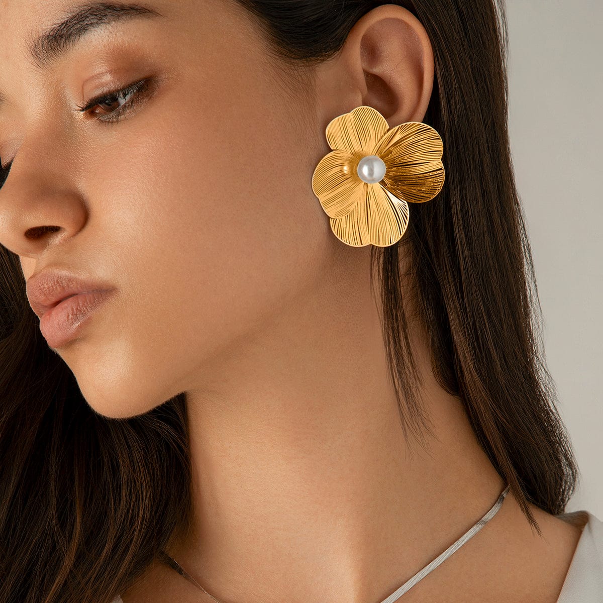 Geometric Abstract Pearl Floral Pattern Earrings - ArtGalleryZen