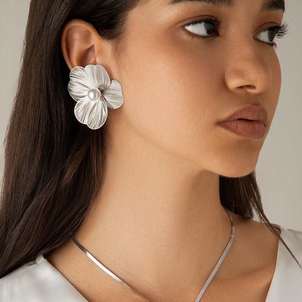 Geometric Abstract Pearl Floral Pattern Earrings - ArtGalleryZen