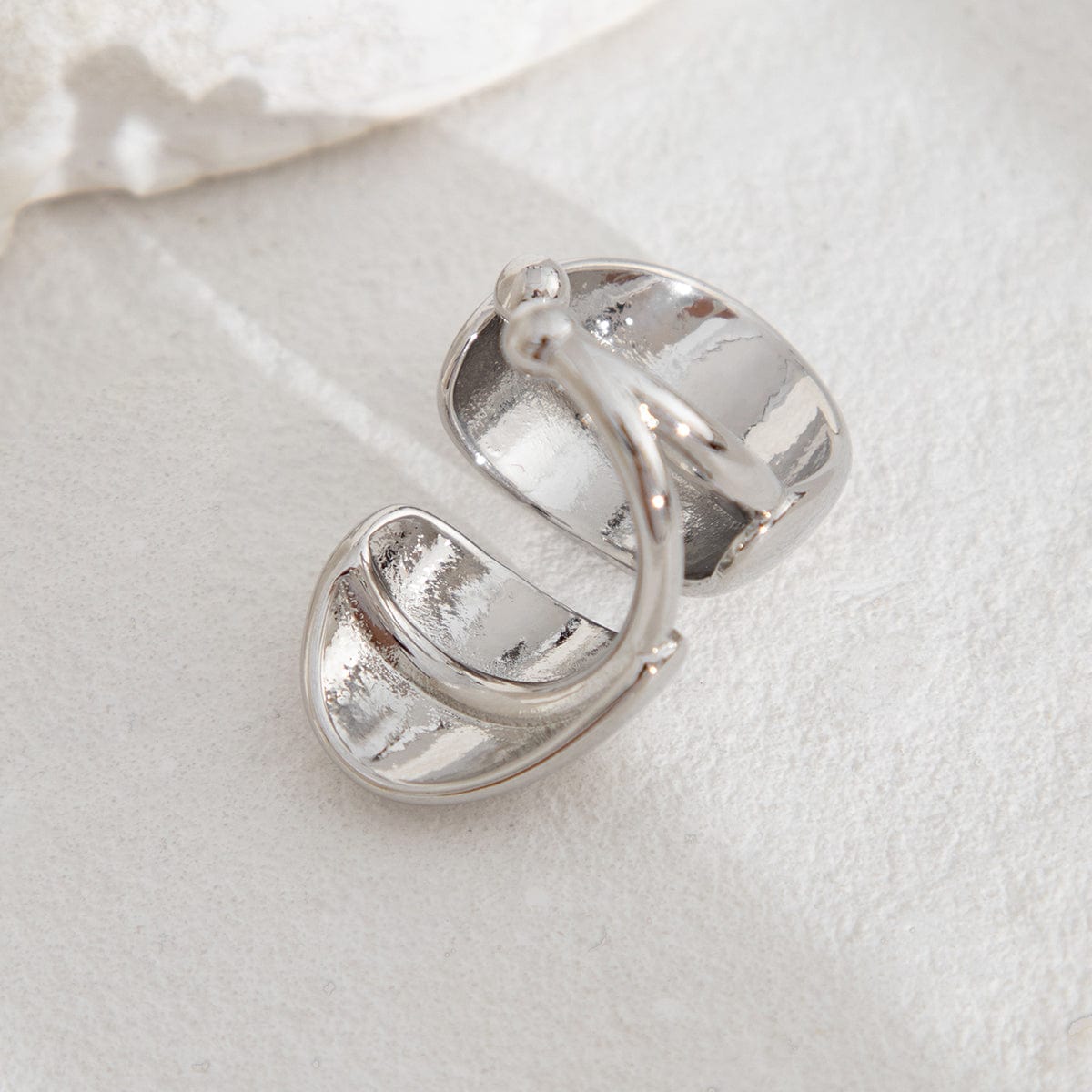Geometric Glossy Irregular Pattern Ear Wrap Earring - ArtGalleryZen