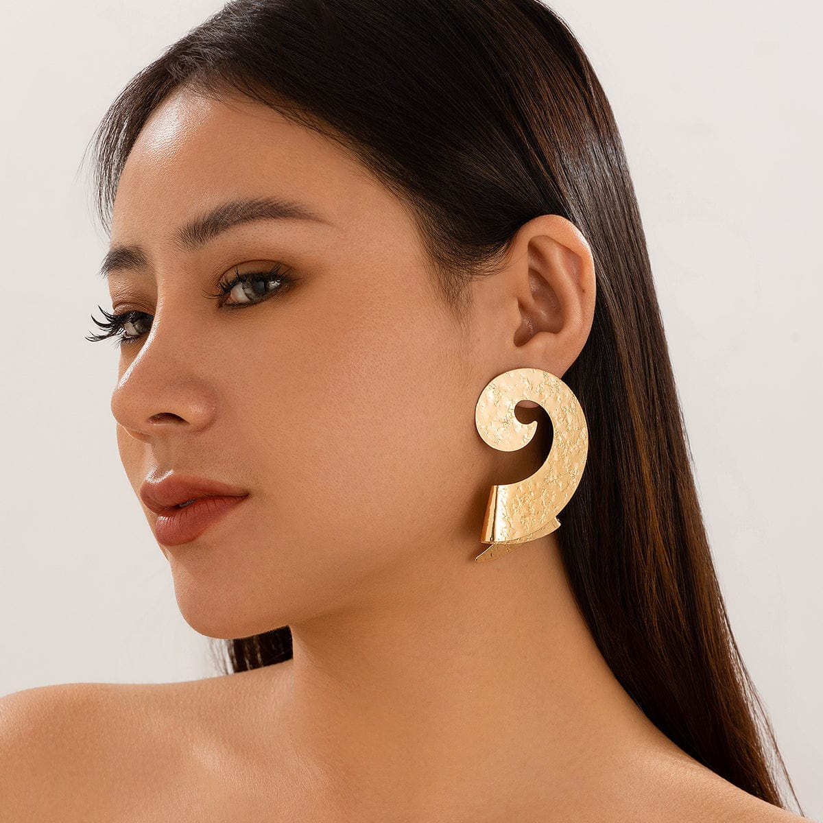 Geometric Metal Spiral Folding Pattern Earrings - ArtGalleryZen