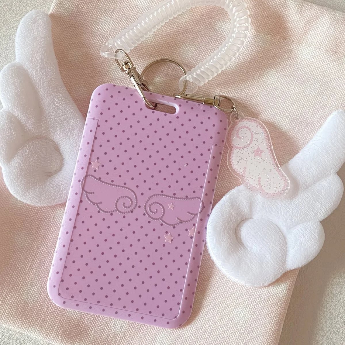 Kawaii Polka Dot Angel Wing Resin Photocard Holder Keychain - ArtGalleryZen