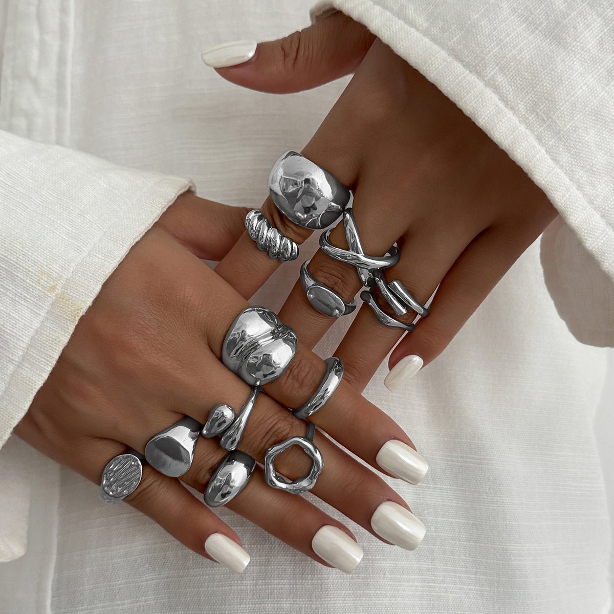 Minimalist 13pcs Gold Silver Tone Chunky Waterdrop Hollow Ring Set - ArtGalleryZen