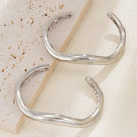 Thumbnail for Minimalist 2Pcs Glossy Curved Open Bangle Bracelet Set - ArtGalleryZen