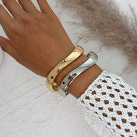 Thumbnail for Minimalist Glossy Curved Bangle Bracelet - ArtGalleryZen