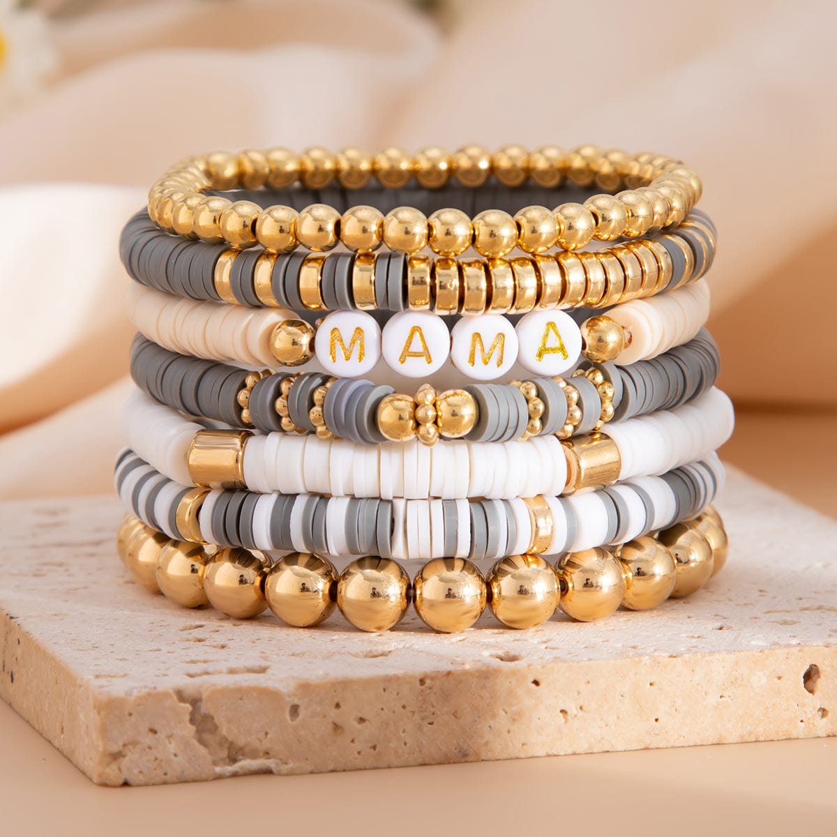 Mother's Day Theme 7pcs Heart Letter Polymer Clay Beaded Bracelet Set - ArtGalleryZen