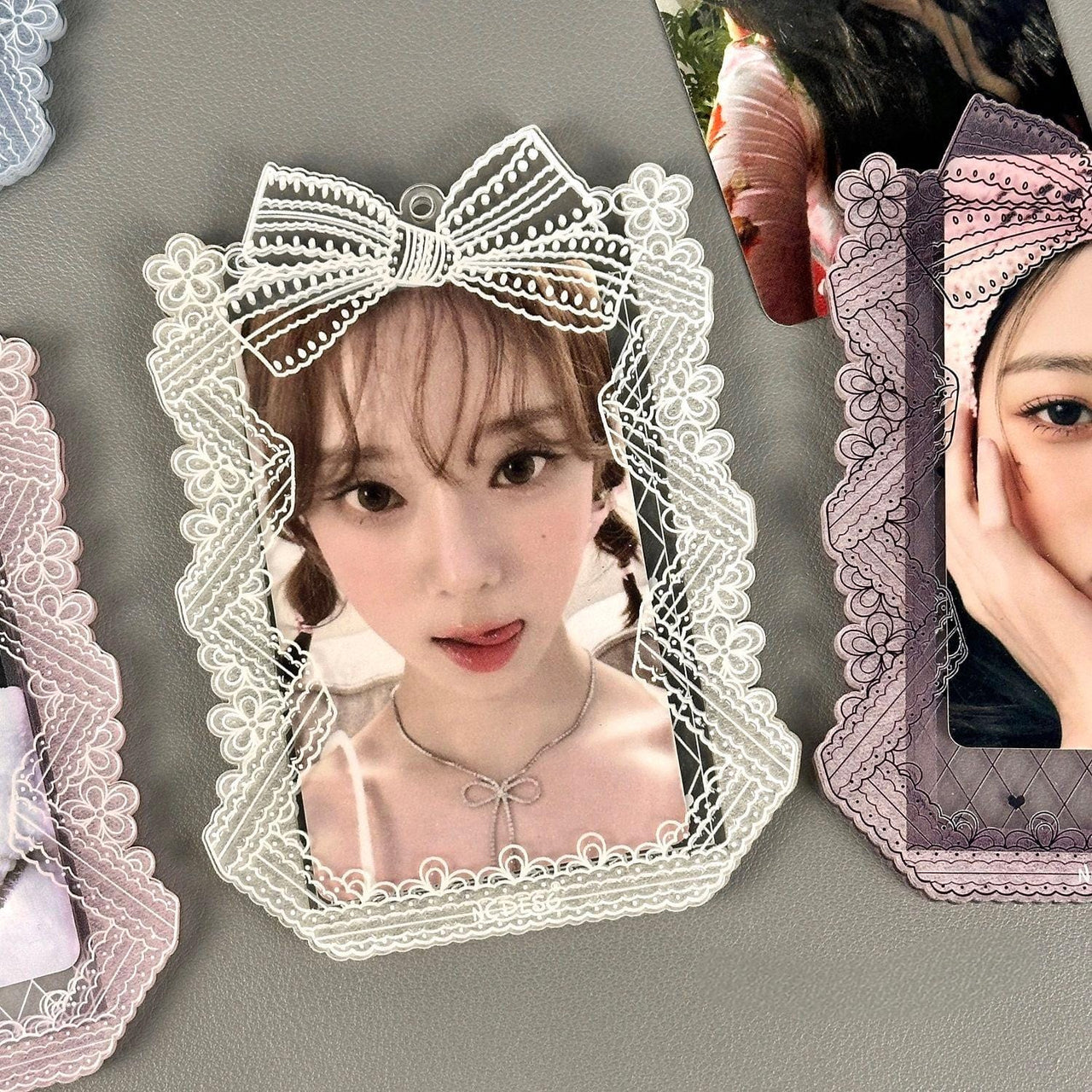 Sweet Lace Bowknot Kpop Acrylic Photocard Holder - ArtGalleryZen