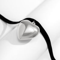 Thumbnail for Trendy Heart Pendant Velvet Collar Choker Necklace - ArtGalleryZen