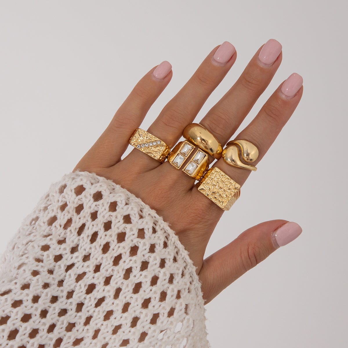 Vintage 5pcs Chunky Rhinestone Inlaid Textured Ring Set - ArtGalleryZen
