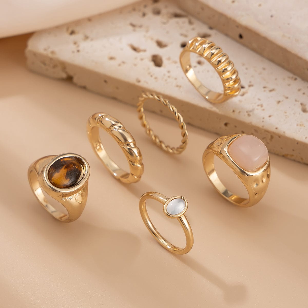 Vintage Gold Plated Crystal Inlaid Twisted Ring Set - ArtGalleryZen