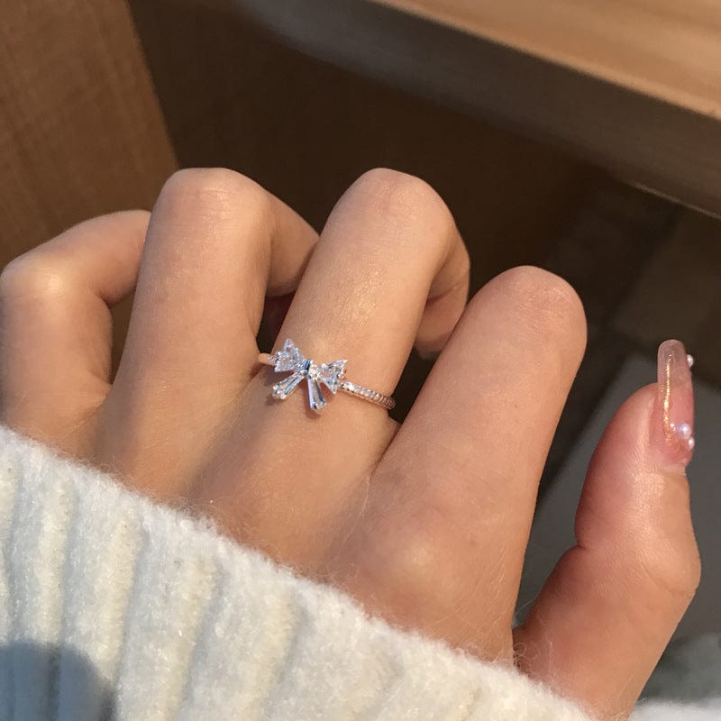Chic Adjustable Crystal Bowknot Ring - ArtGalleryZen
