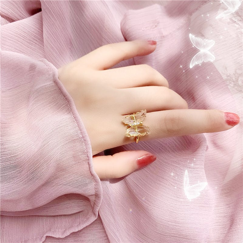Chic Crystal Butterfly Ring - ArtGalleryZen