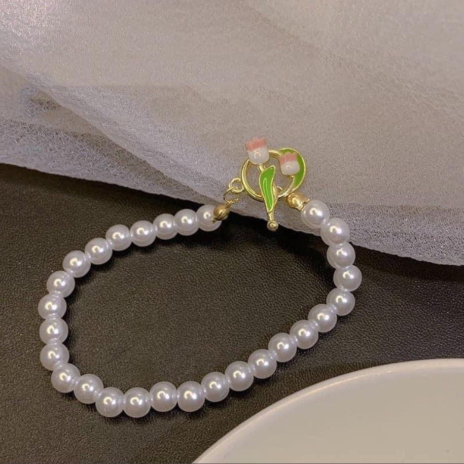 Chic Enamel Tulip Pearl Chain Choker Necklace Bracelet Set - ArtGalleryZen