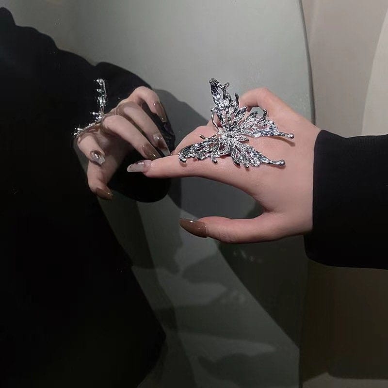 Chic Oversized Adjustable Butterfly Ring - ArtGalleryZen