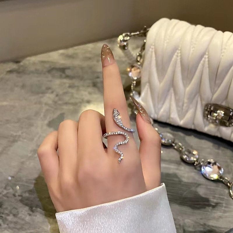 Chic Rhinestone Inlaid Adjustable Snake Statement Ring - ArtGalleryZen
