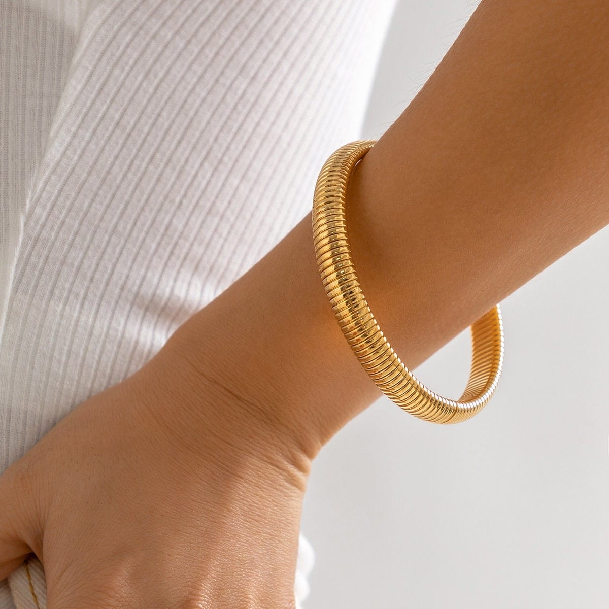 Geometric Metallic Bangle Bracelet - ArtGalleryZen